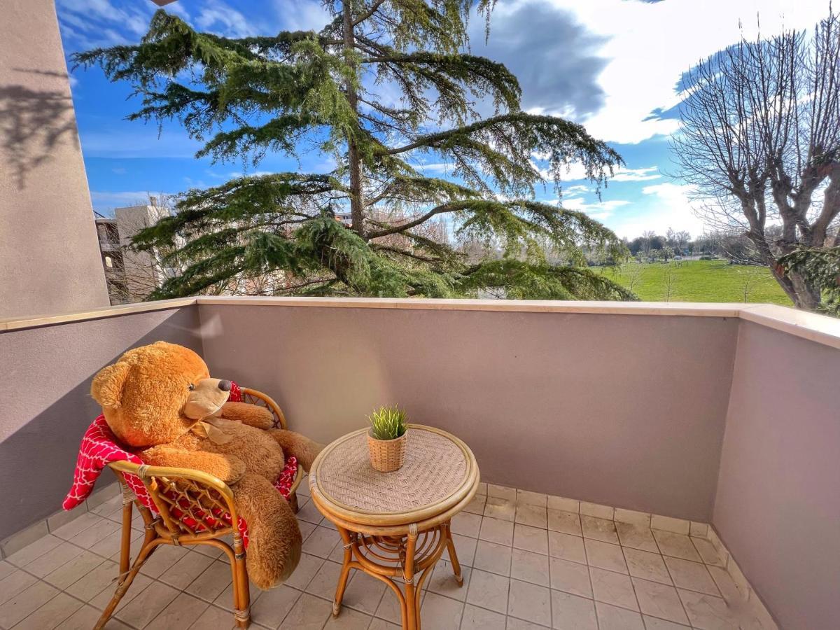 Lovely Apartment A Due Passi Dal Mare Ріміні Екстер'єр фото