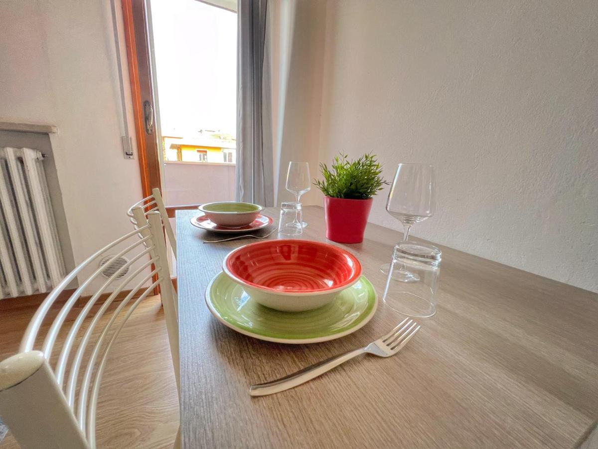 Lovely Apartment A Due Passi Dal Mare Ріміні Екстер'єр фото